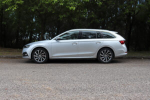 Skoda Octavia Break iV (PHEV) – Ensaio Teste thumbnail