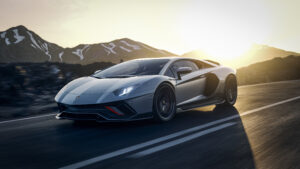 Substituto do Lamborghini Aventador vai ter design totalmente diferente thumbnail