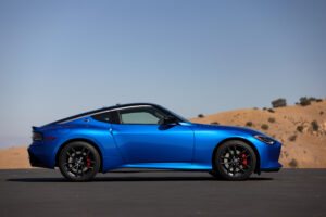 Novo Nissan Z estreia com 405 cv thumbnail