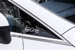 Mercedes está a desenvolver EQE SUV para rivalizar com o Tesla Model X thumbnail