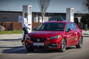 Seat lança projeto-piloto que testa funções autónomas na condução thumbnail