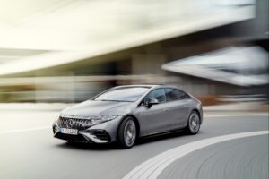 Mercedes-AMG EQS 53 4MATIC+ já está disponível para compra thumbnail