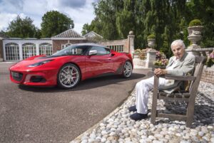 Faleceu Hazel Chapman, mulher de Colin Chapman e co-fundadora da Lotus thumbnail