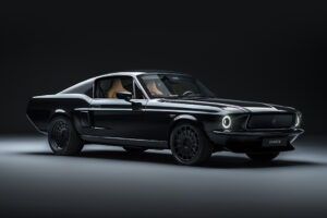 Mustang da Charge é a reinterpretação elétrica do clássico americano thumbnail