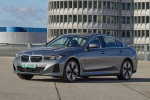 BMW apresenta novo i3, mas não tem nada a ver com o que conhecemos thumbnail