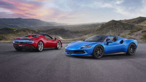 A surpresa da Ferrari prometida para hoje era mesmo o novo 296 GTS thumbnail