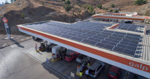 Galp vai instalar painéis fotovoltaicos em 100 áreas de serviço da península ibérica thumbnail
