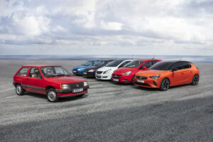 Opel Corsa está a completar 40 anos de histórias, divididas por seis gerações thumbnail