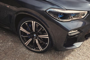 Jantes dos modelos da BMW e Mini serão produzidas de forma mais sustentável thumbnail