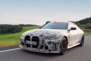BMW M4 CSL em fase de testes de estrada e também no Nordschleife thumbnail