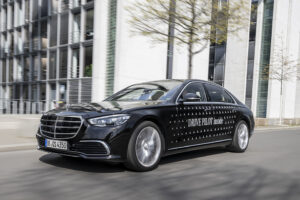 Mercedes-Benz Drive Pilot inclui condução autónoma de nível 3 thumbnail