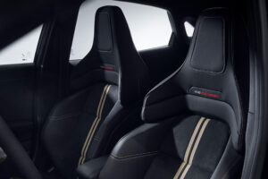 Ford Performance cria novos assentos desportivos para as versões ST thumbnail