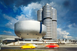 Há quatro cilindros da BMW que estão a completar o seu 50º aniversário thumbnail
