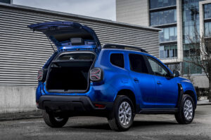 Dacia apresenta versão comercial do novo Duster no Reino Unido thumbnail