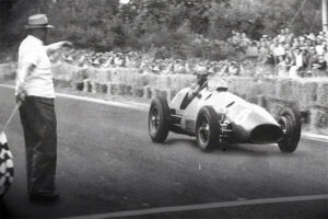 Ferrari relembra Alberto Ascari e o seu primeiro campeonato de F1 thumbnail