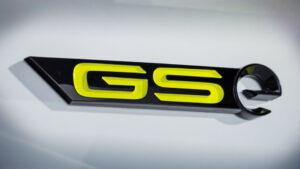 Modelos mais dinâmicos da Opel vão voltar a incluir a história designação GSe thumbnail