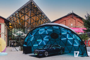 BMW marca presença na Art Market Budapest com modelos muito exclusivos thumbnail