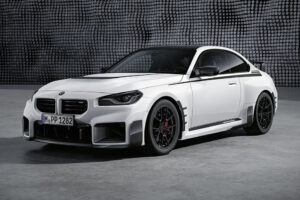 BMW já apresentou o novo catálogo de ‘Performance Parts’ para o novo M2 thumbnail