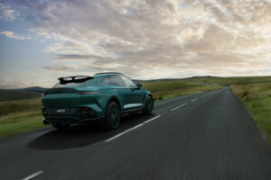 2022 foi um ano intenso para a Aston Martin, que até viu o seu logo renovado thumbnail