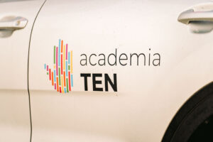 Kia estabelece parceria com a Academia TEN, apoiando este projeto educativo thumbnail