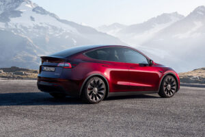 Tesla lança série de vídeos onde explica algumas das funções dos seus modelos thumbnail
