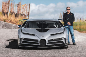 Todos os Bugatti Centodieci têm de ser aprovados em estrada por Steve Jenny thumbnail