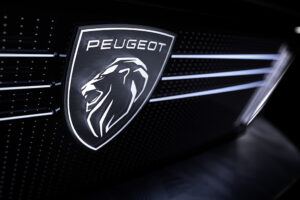 Peugeot mostra os primeiros teasers do Inception Concept que será apresentado no CES thumbnail