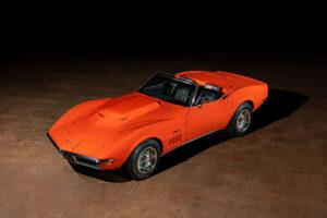 Conheça uma de apenas duas unidades do Corvette Stingray ZL-1 de 1969 thumbnail