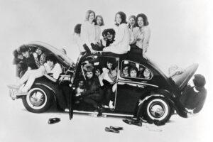 Produção do Volkswagen mais conhecido do planeta teve início há 78 anos thumbnail