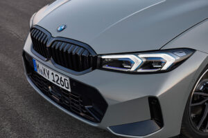 BMW começa o ano com duas vitórias em triplicado, na Alemanha e Inglaterra thumbnail