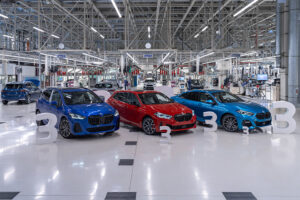 BMW acaba de alcançar mais um número original em Leipzig. Diga… 3.333.333! thumbnail