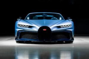 O último dos Bugatti Chiron que se podem comprar será leiloado hoje em Paris thumbnail