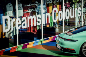 Porsche: a perseguir sonhos plenos de cor há 75 anos… thumbnail