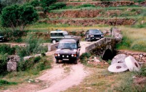 Clube Land Rover de Portugal e Clube Escape Livre celebram 75 anos da Land Rover thumbnail