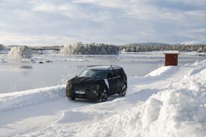 O novo SUV 100% elétrico Kia EV9: aquecer o interior quando a temperatura exterior diminui thumbnail