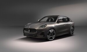O primeiro SUV elétrico da Maserati: o Grecale Folgore thumbnail