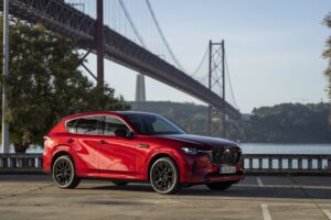 Mazda apresenta o Dimming Turn Signals (DTS) thumbnail