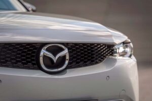 Mazda quer continuar a apostar em motores a gasóleo thumbnail