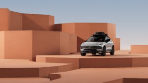 Volvo vai disponibilizar versão Cross Country do EX30 thumbnail
