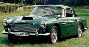 Clássicos Aston Martin DB4: Tipicamente ‘british” thumbnail