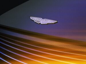 Aston Martin prepara híbridos plug-in para toda a gama thumbnail