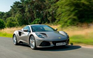Emira: o mais potente desportivo Lotus de 4 cilindros de sempre thumbnail