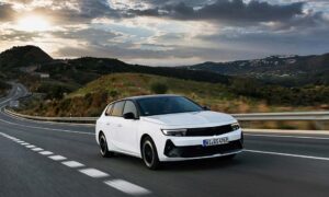 Novo Opel Astra Sports Tourer GSe: já pode encomendar thumbnail