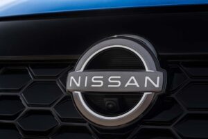 Nissan considera produzir um desportivo elétrico acessível para jovens thumbnail