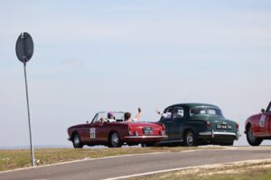 Rally ACP Clássicos: 90 participantes pelas estradas de Mafra e Torres Vedras thumbnail