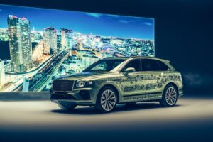 Bentley revela ‘art car’ que inclui 29 monumentos de todo o mundo thumbnail