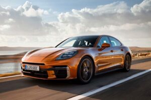 Novo Porsche Panamera: mais digital, luxuoso e eficiente thumbnail