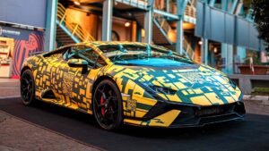 Mais de 1600 Lamborghini nas ruas de todo o mundo em apoio ao Movember thumbnail