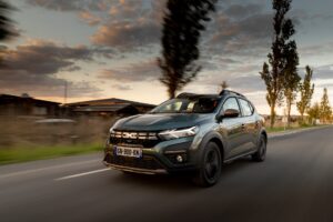 Dacia: Sandero vai ganhar versão 100% elétrica thumbnail