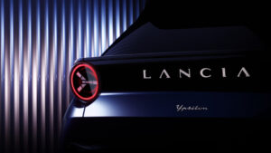 Lancia procurou inspiração no lendário Stratos para o Ypsilon de 2024 thumbnail